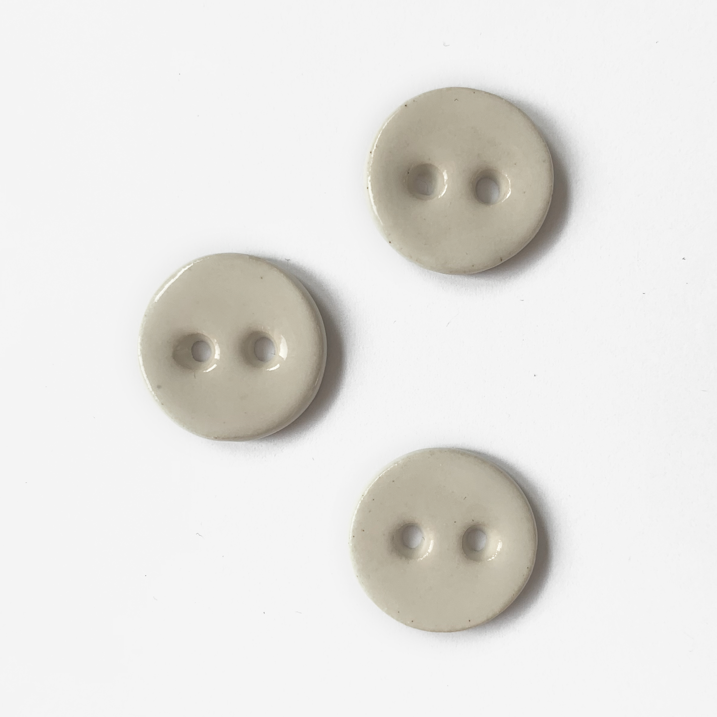 Pearly White - Ceramic Buttons